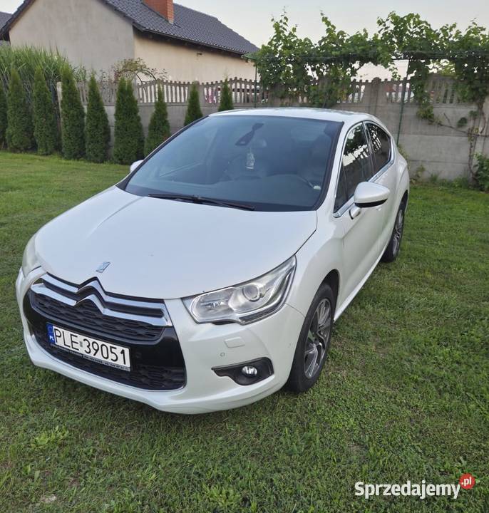 Citroen 16 DS4 2013 biała perła półautomat diesel Wschowa