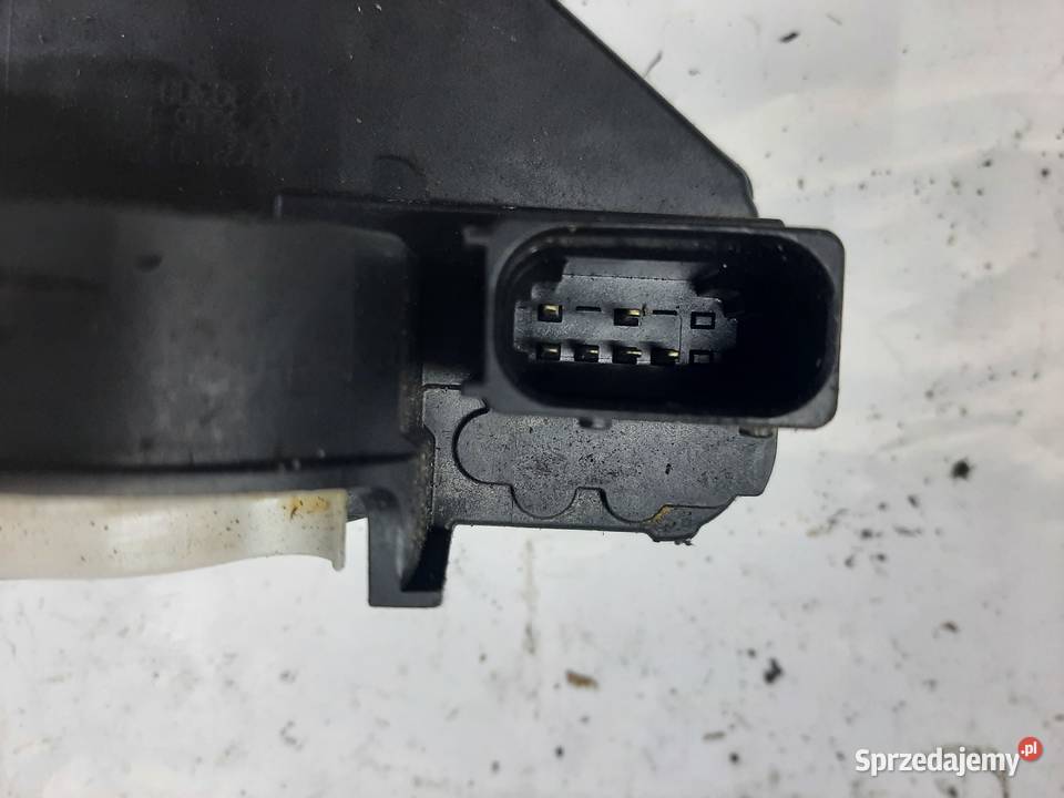 Opel Insignia Insygnia A Zamek Drzwi Prawy Przód Ksawerów