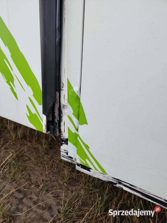 Autobus używany 123454km Komorów