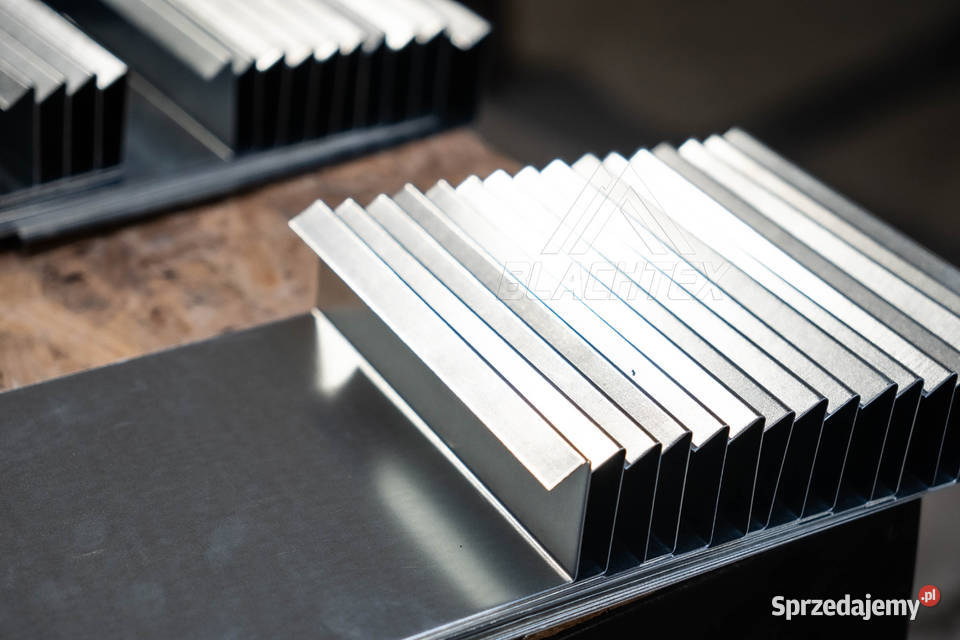 TANIE obróbki blacharskie akcesoria obróbki Stobierna