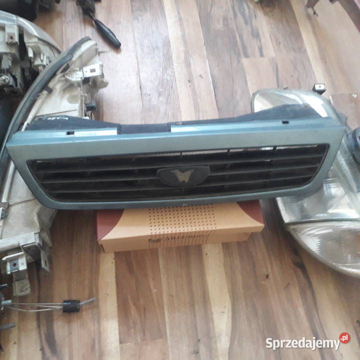 Grill atrapa Daewoo NexiaWysyłka Tarnów sprzedam