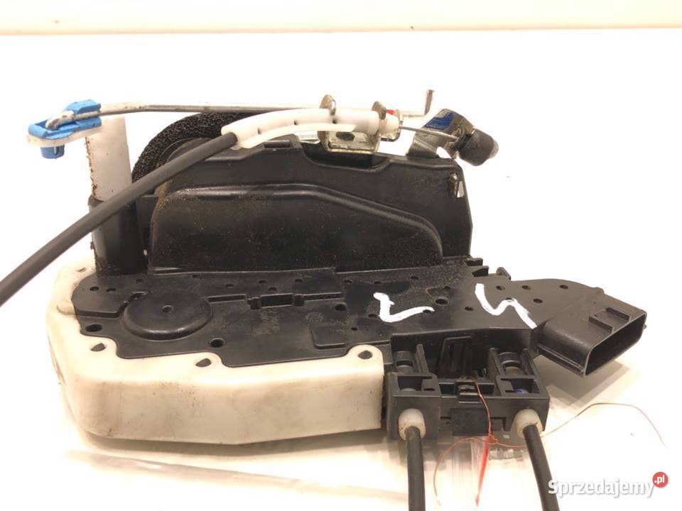 ZAMEK DRZWI LEWY PRZÓD NISSAN MICRA K13 osobowe podkarpackie