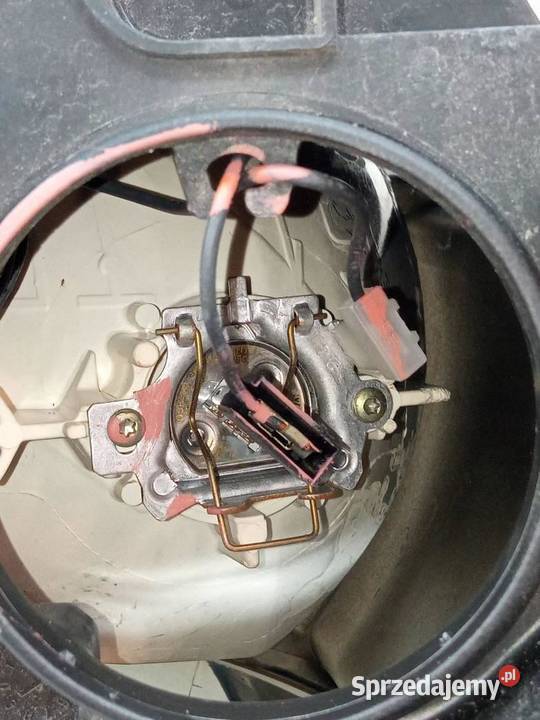 LAMPA PRZÓD LEWA EUROPA 89037601A Citroen C4 I świętokrzyskie