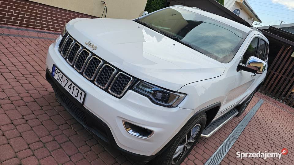 Jeep Grand Cherokee IV 36 V6 286 4x4 Reduk Rok produkcji 2017 Zarszyn