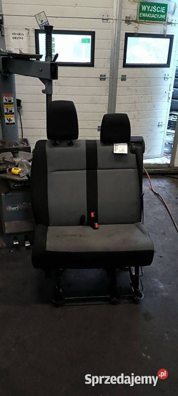 FOTEL PRZEDNI TOYOTA PROACE II ŁAWECZKA