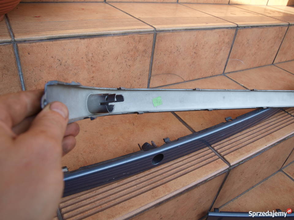 BMW 5 E39 Lift Listwa tylnego zderzaka na Części samochodowe Kalisz sprzedam