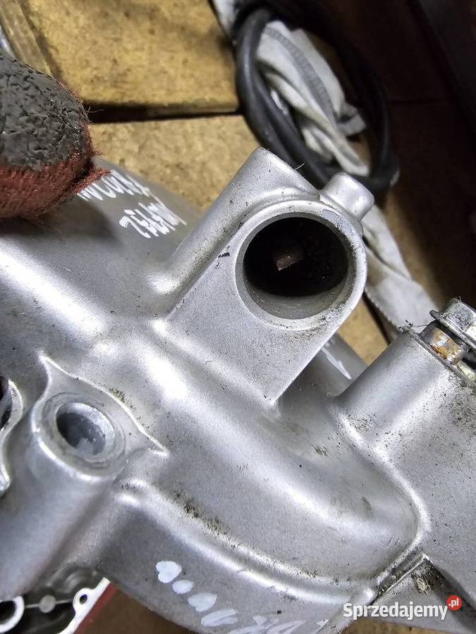 Honda CBR 1000f sc21 pokrywa osłona dekiel lewy Jelenia Góra