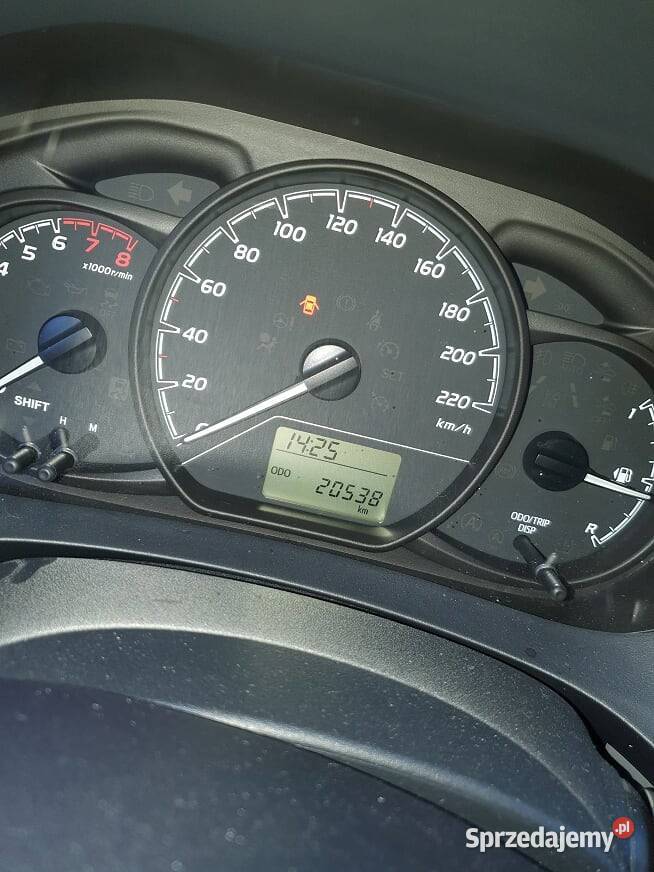 Toyota Yaris 122017 20 1 WŁ BEZWYPADKOWY ASO Kępno sprzedam