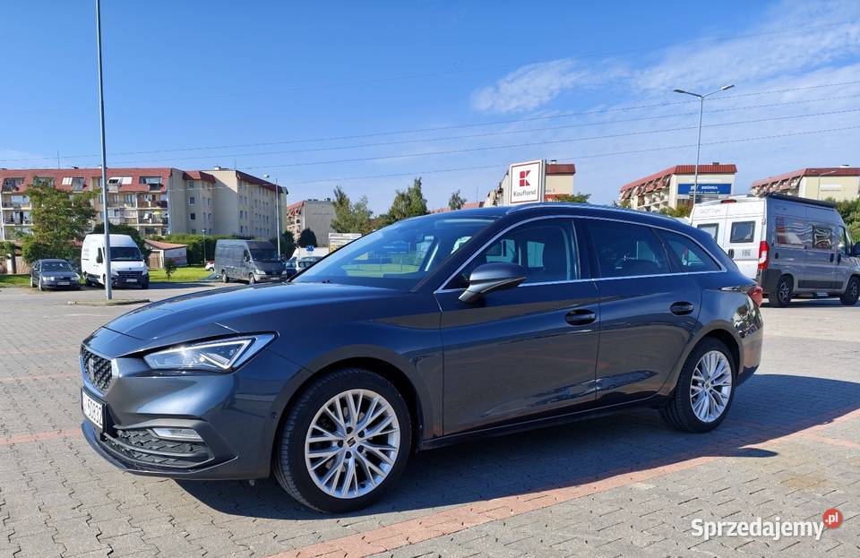 SEAT Leon Sportstourer 15 eTSI MildHybrid 150 Kombi Giżycko