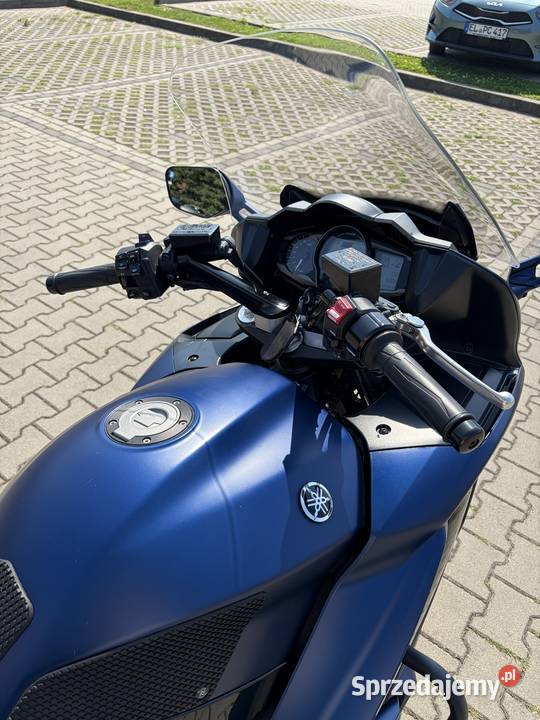 Yamaha FJR 1300 Iwaniska