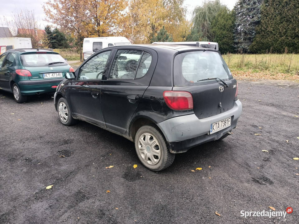 Toyota Yaris Toyota Yaris 10 00r I 19992005 Toyota Tarnów sprzedam