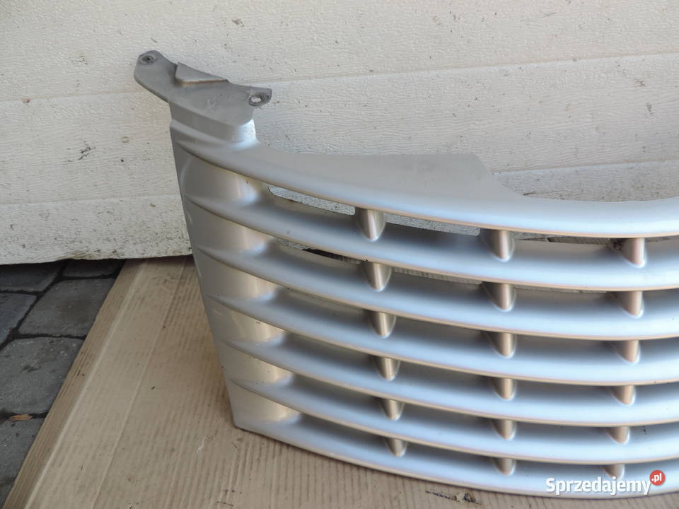 GRILL ATRAPA CHRYSLER PT CRUISER części blacharskie małopolskie Nowy Sącz