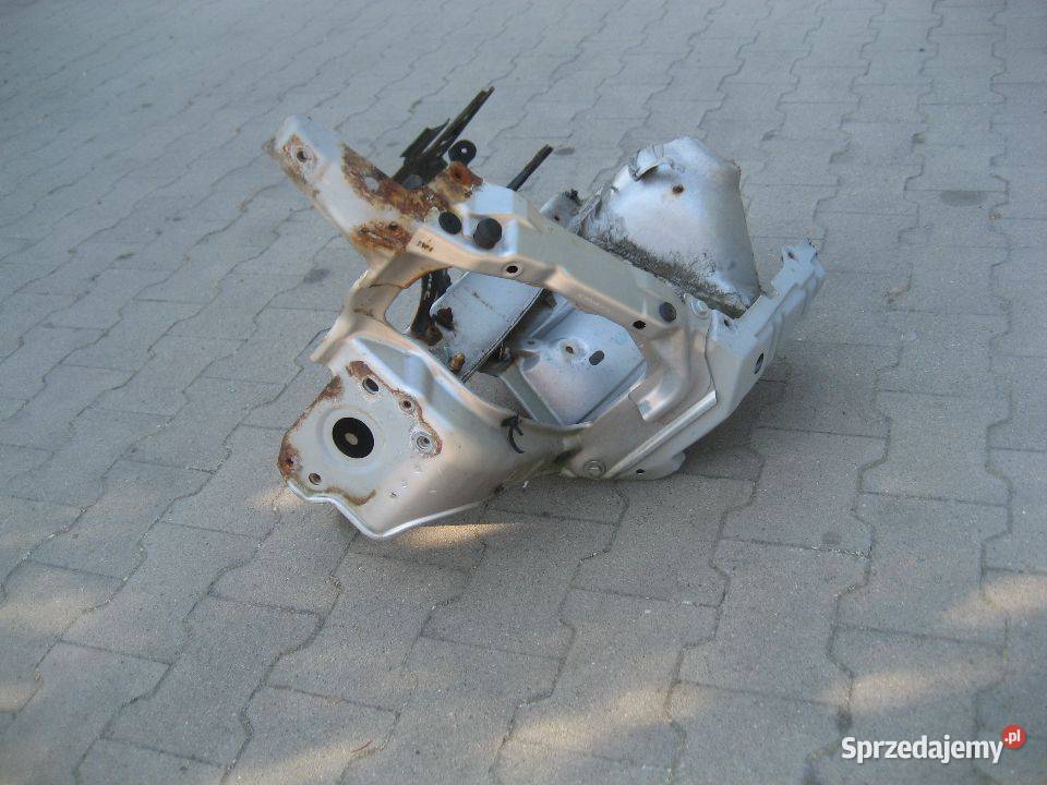 opel corsa c 0006 podłużnica fartuch okular lewy wielkopolskie Rakoniewice sprzedam