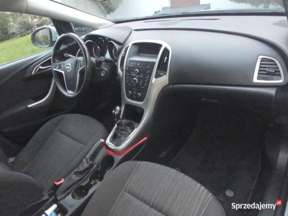 Opel Astra J 2010 benzyna gaz super stan manualna Chełmno