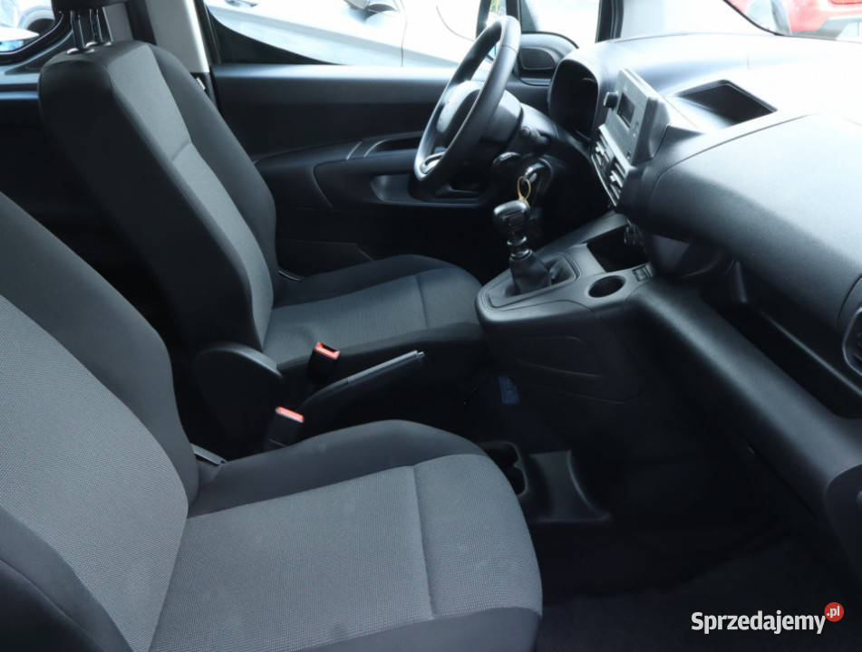 Citroen Berlingo 12 PureTech 4/5 mazowieckie Piaseczno