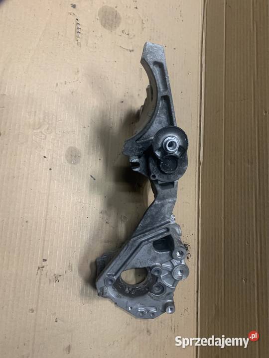 Łapa wieszak alternatora 03L903143Q vw tiguan 5N