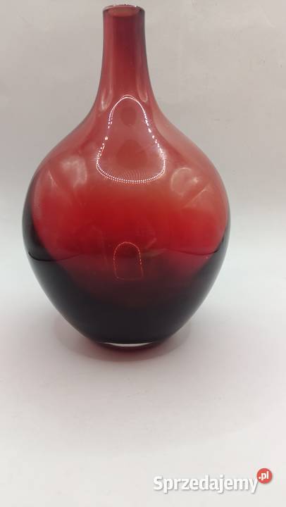 Szkło wysoki ciemno czerwony wazon Zamość