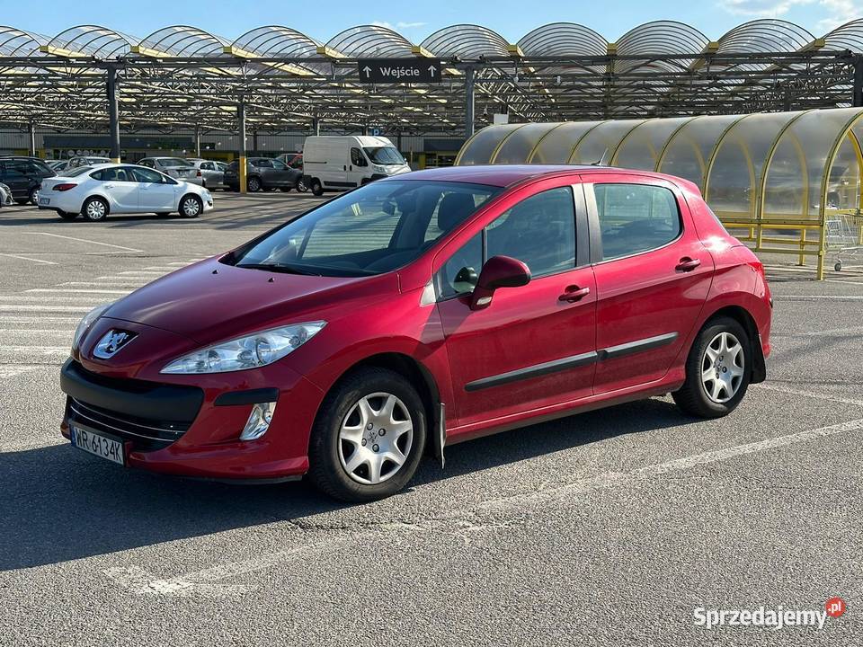 Peugeot 308 hatchback 16hdi 92 garażowany salon Rok produkcji 2011 Radom