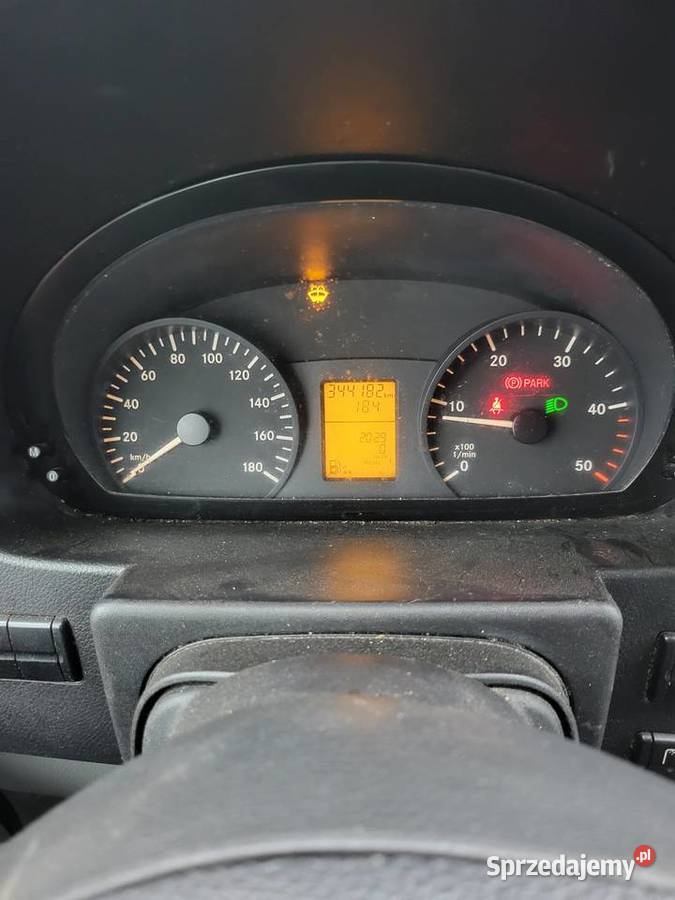 Mercedes Sprinter kontener z windą biały Brzesko