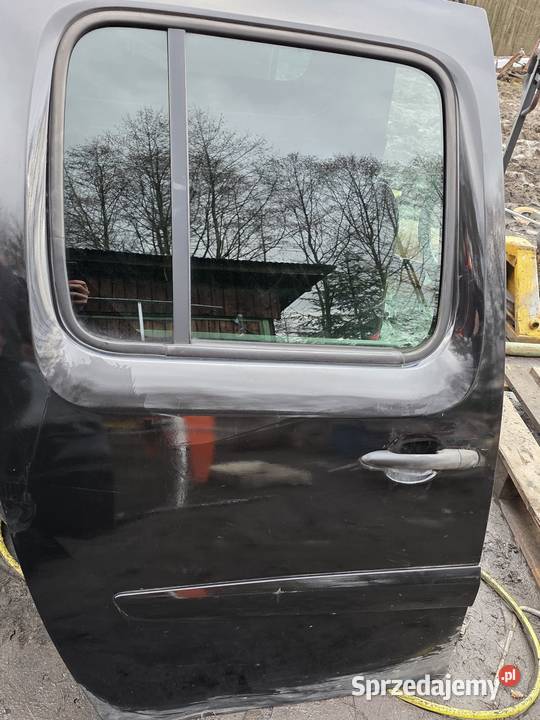 Drzwi boczne Lewe Prawe Renault Kangoo II 0821 osobowe