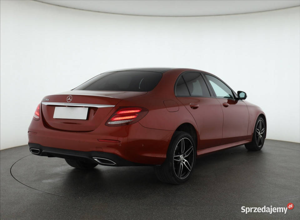 Mercedes E E 220 d 143KM Piaseczno