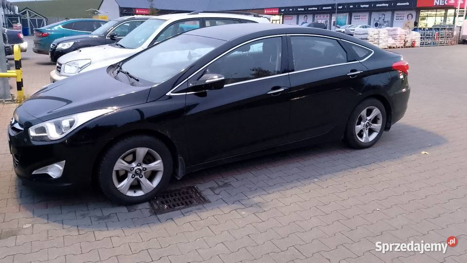 Hyundai i40 17 crdi sedan ładny manualna Tuchola