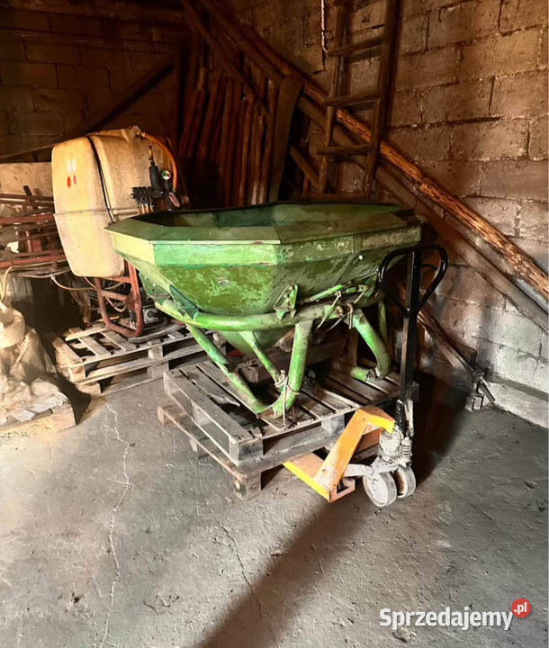 Rozsiewacz nawozu Amazone kujawsko-pomorskie Sadłóżek sprzedam