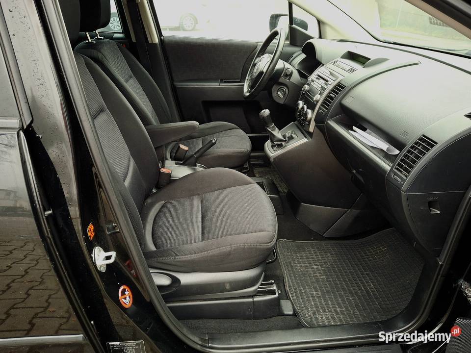 Mazda 5 benzyna 7 miejsczadbana 176000km