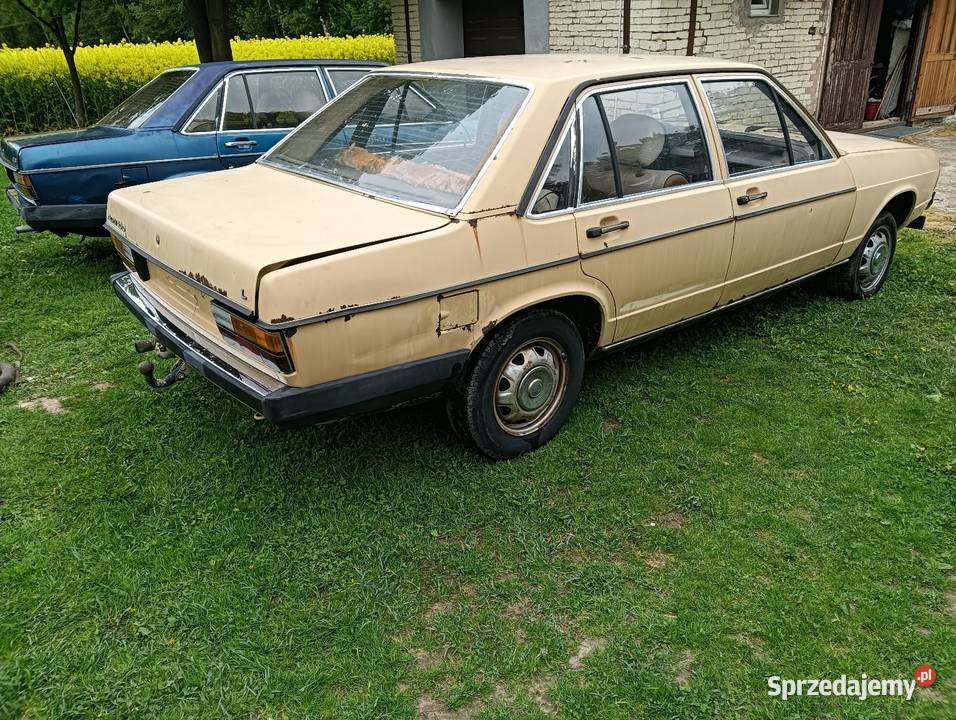 Dwie Audi 100C2 Krasnystaw
