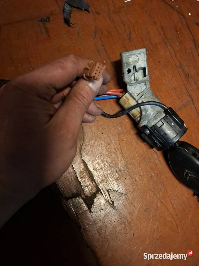 Stacyjka kluczyk antena immobilisera Citroen C5