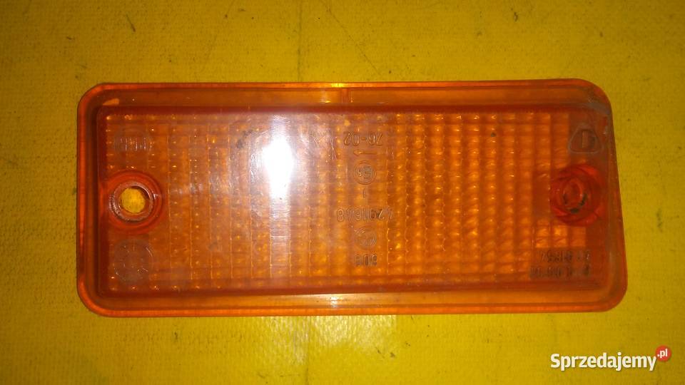 klosz kierunkowskaz przód Fiat 126p Piotrków Trybunalski