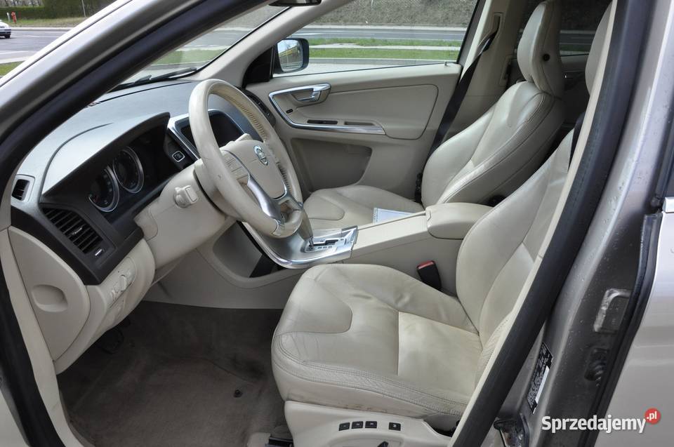 Volvo XC60 T6 4x4 254000 Lublin