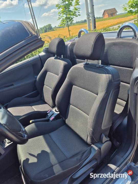 Peugeot 207 CC Kabriolet 150KM