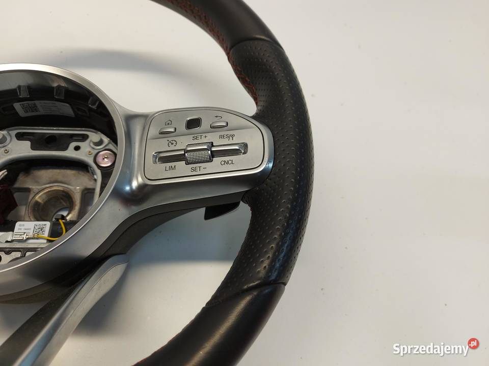 Mercedes EQA 250 W243 KIEROWNICA A0050004599