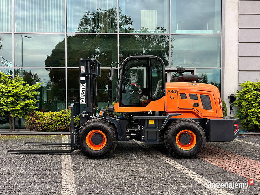 Ładowarka masztowa Gunstig CPC30F30 3 t triplex Kęty