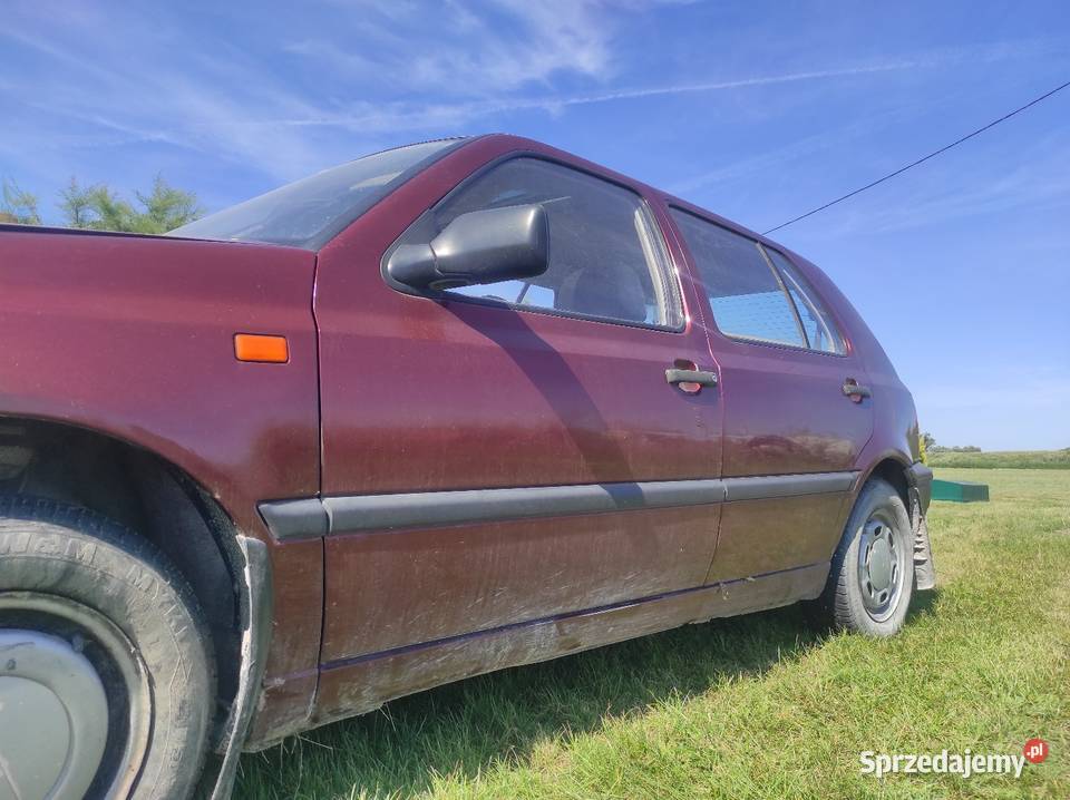 Volkswagen Golf 3 na części Pniewite sprzedam