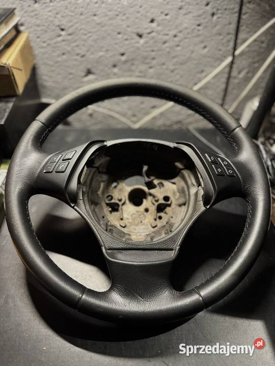 Kierownica Trójramienna Skórzana BMW E90 Rok produkcji 2005 dolnośląskie Bielawa