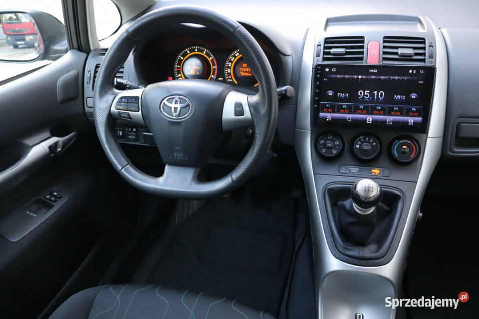 Toyota Auris 13 Dual VVTi Auris Zabrze sprzedam