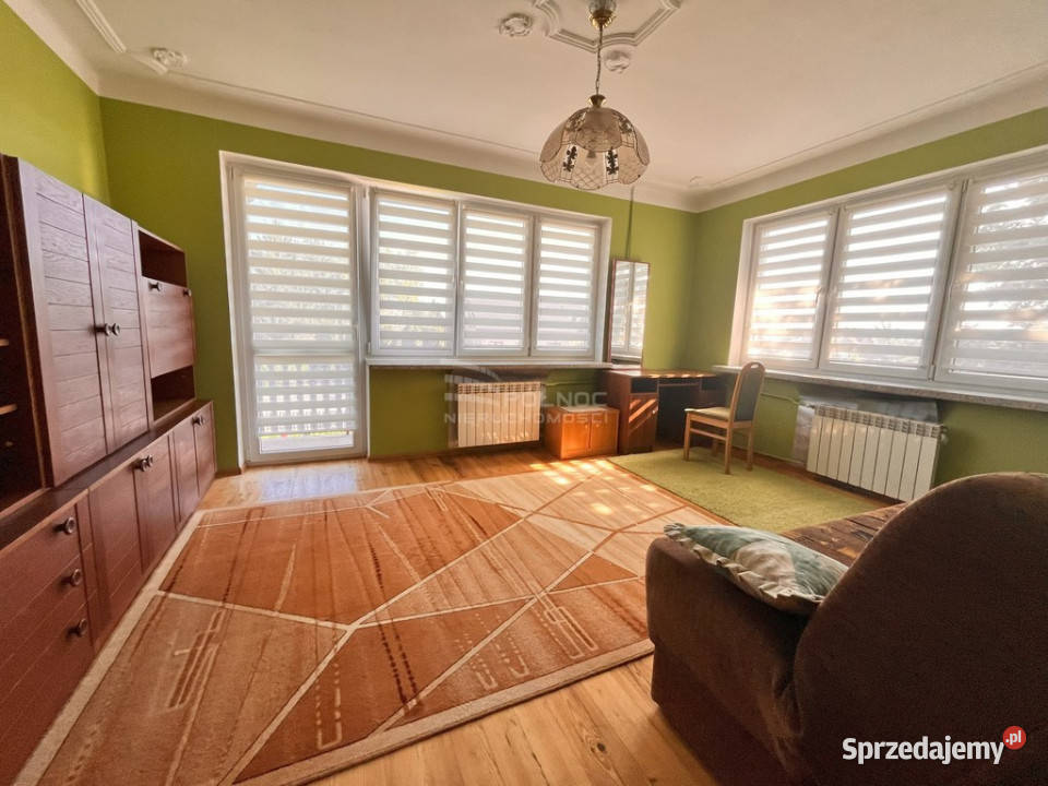 Sprzedam duży dom Kalinowice Liczba pokoi 5