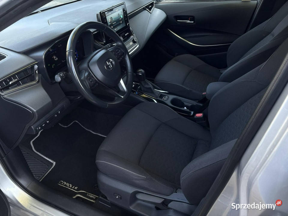 Toyota Corolla 18 Hybrid COMFORT TECH salon serwisowany w ASO Warszawa