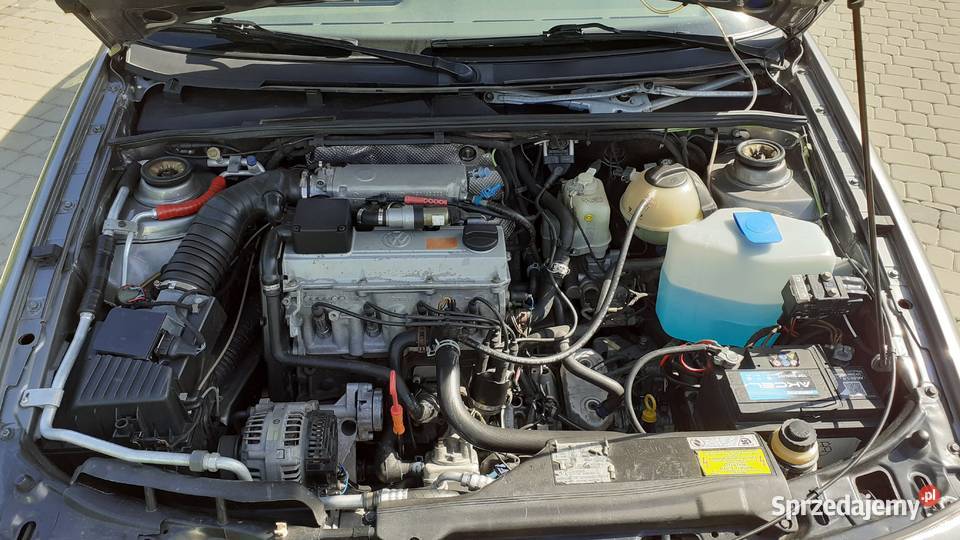 VW Passat B3 20 GL Climatronic tempomat automat 115KM łódzkie Janów sprzedam