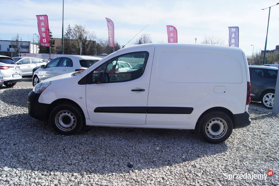 Ładny nie zmęczony Mały przebieg 100KM