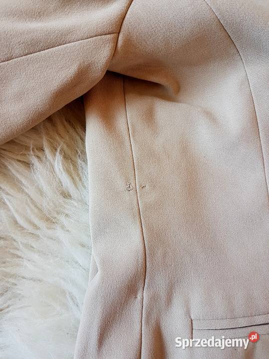 Beżowa marynarka Dorothy Perkins 40