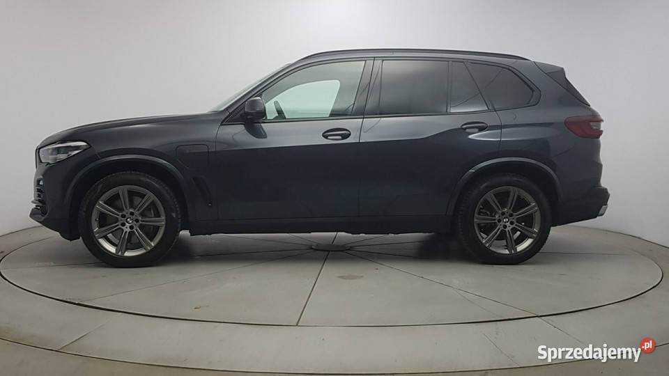 BMW X5 xDrive45e Z Polskiego Salonu Faktura VAT serwisowany w ASO Warszawa sprzedam