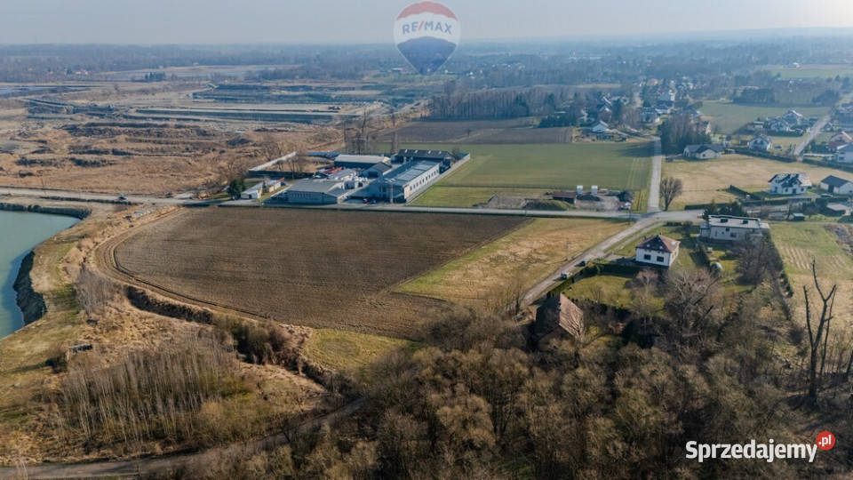 Działka z domem na sprzedaż Kaniów sprzedam