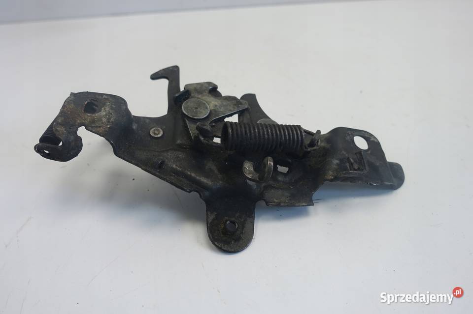 Toyota Supra III ZAMEK PRZEDNIEJ MASKI przód osobowe lubelskie Rudka