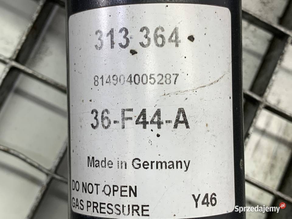 AMORTYZATOR PRAWY PRZÓD ZE SPRĘŻYNĄ AUDI A4 B8