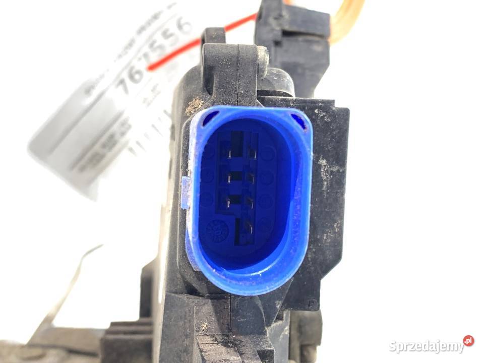 ZAMEK DRZWI PRAWY PRZÓD AUDI A3 8P Hatchback osobowe