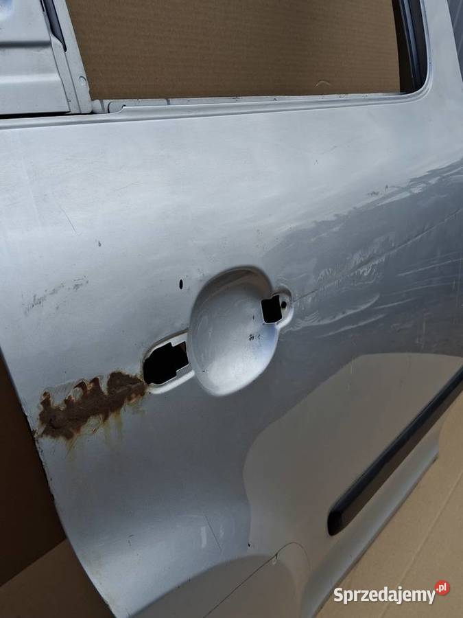 SKODA YETI DRZWI PRAWY TYŁ PRAWE TYLNE 5L0833610 lubuskie Bieleń