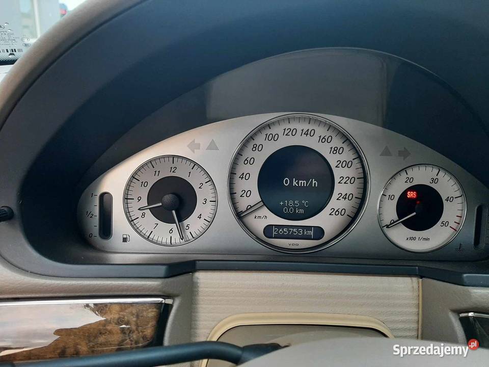 Mercedes W211 27cdi oryginal Stan idealny film Rok produkcji 2003 Rypin